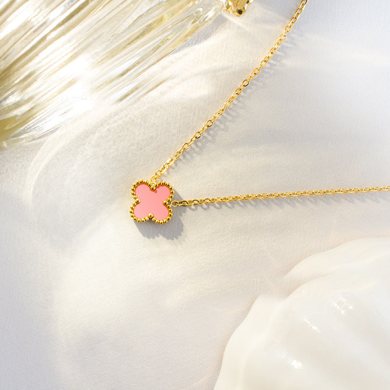 High-End Four Leaf Clover Bracelet in Titanium Steel