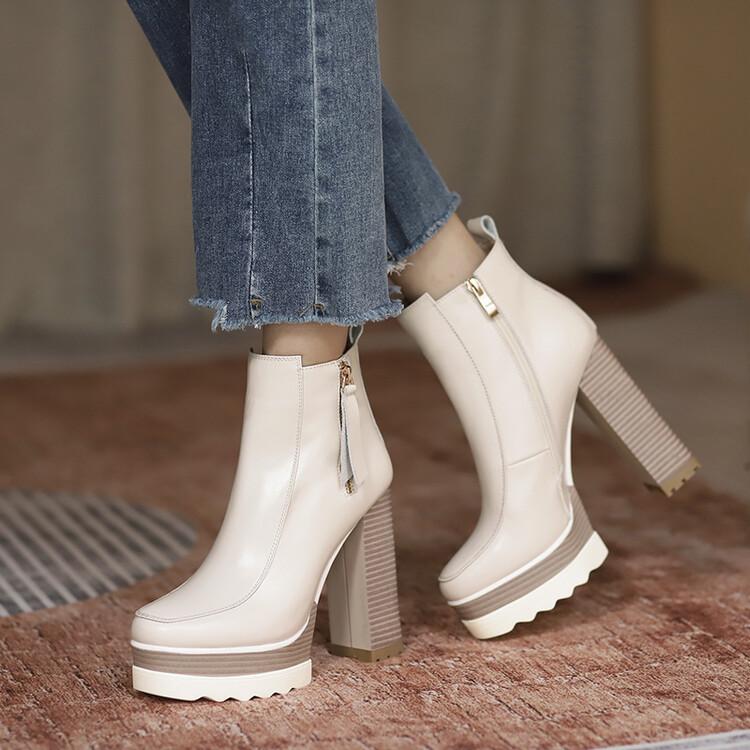 Commuter Round Toe High Heel Chunky Ankle Boots