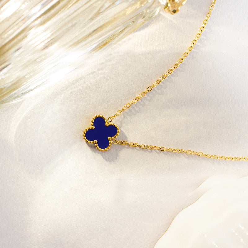 High-End Four Leaf Clover Bracelet in Titanium Steel